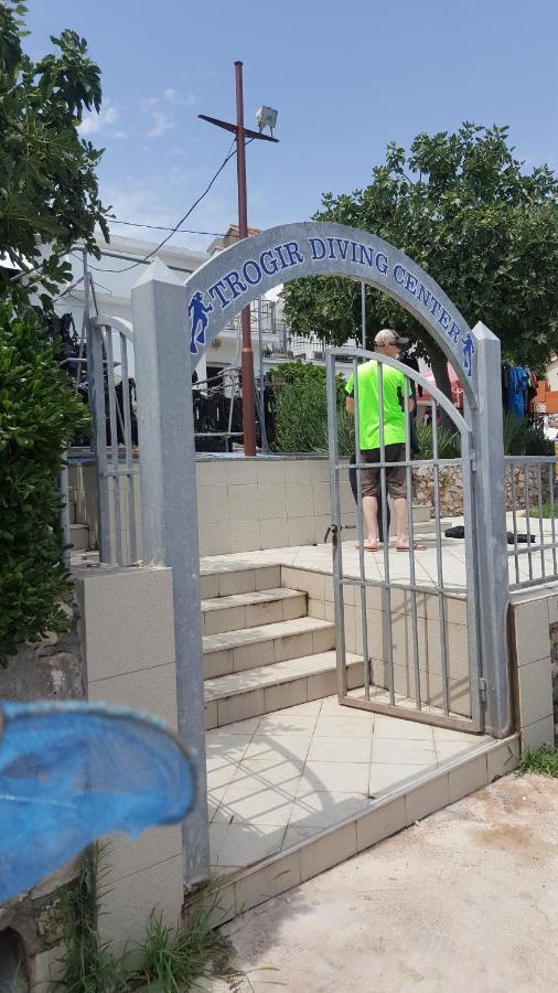 Ciovo Apartments Trogir Eksteriør bilde